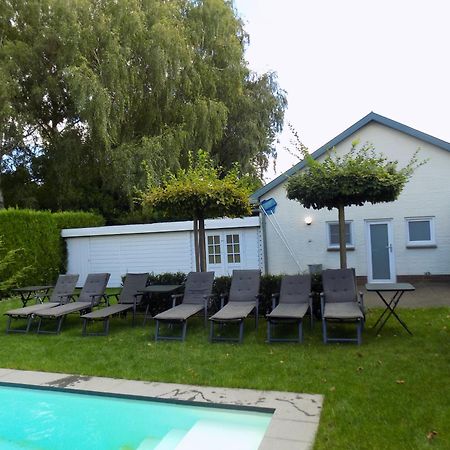 Villa Maas & Kempen Maaseik Esterno foto