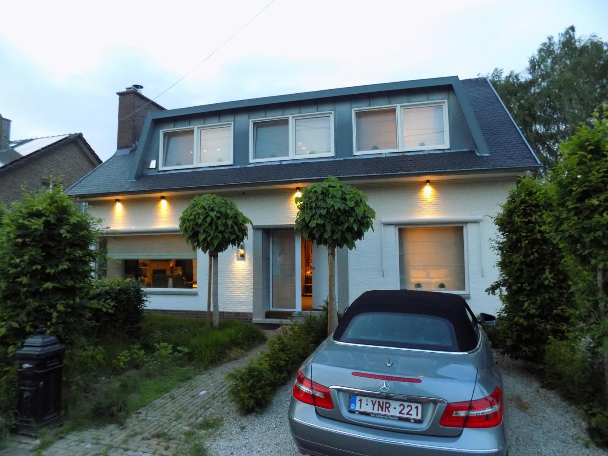Villa Maas & Kempen Maaseik Esterno foto